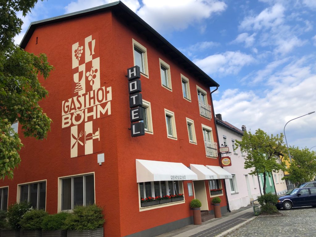 Front entrance to the Gasthof Böhm