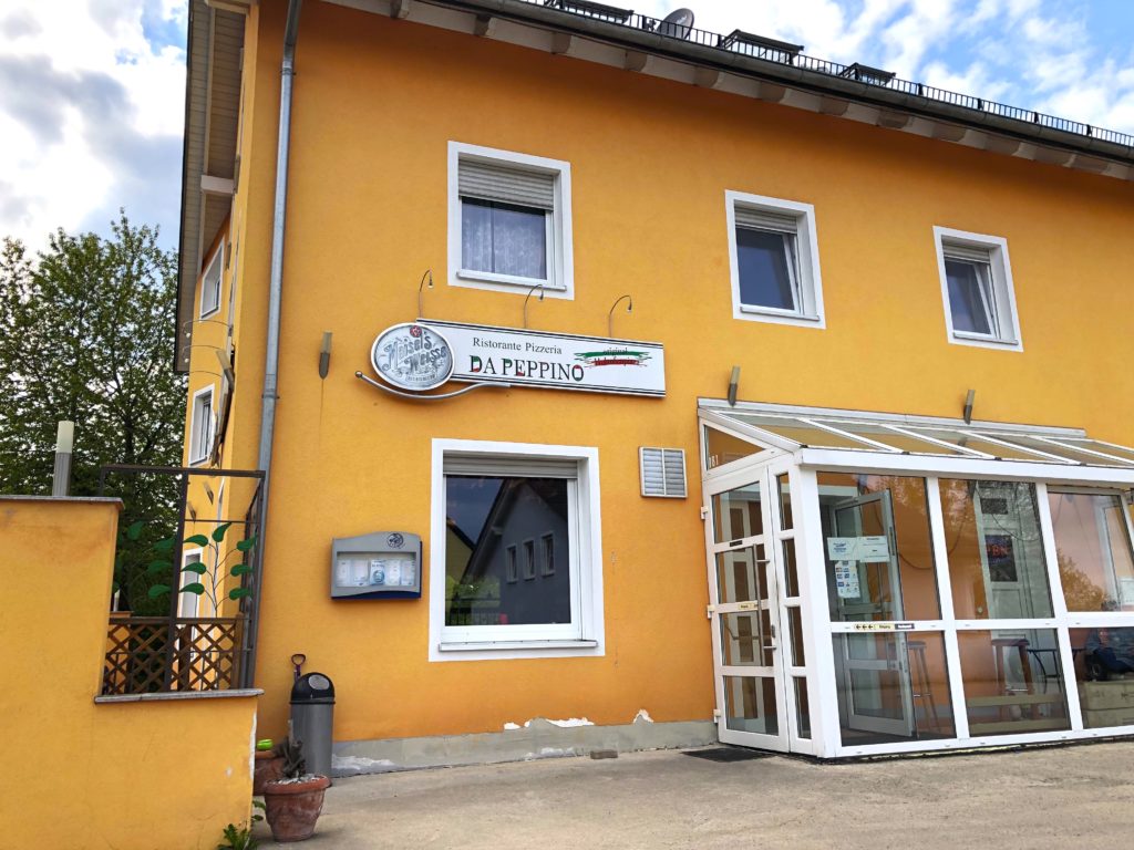 Da Peppino Italian restaurant entrance located in Grafenwohr