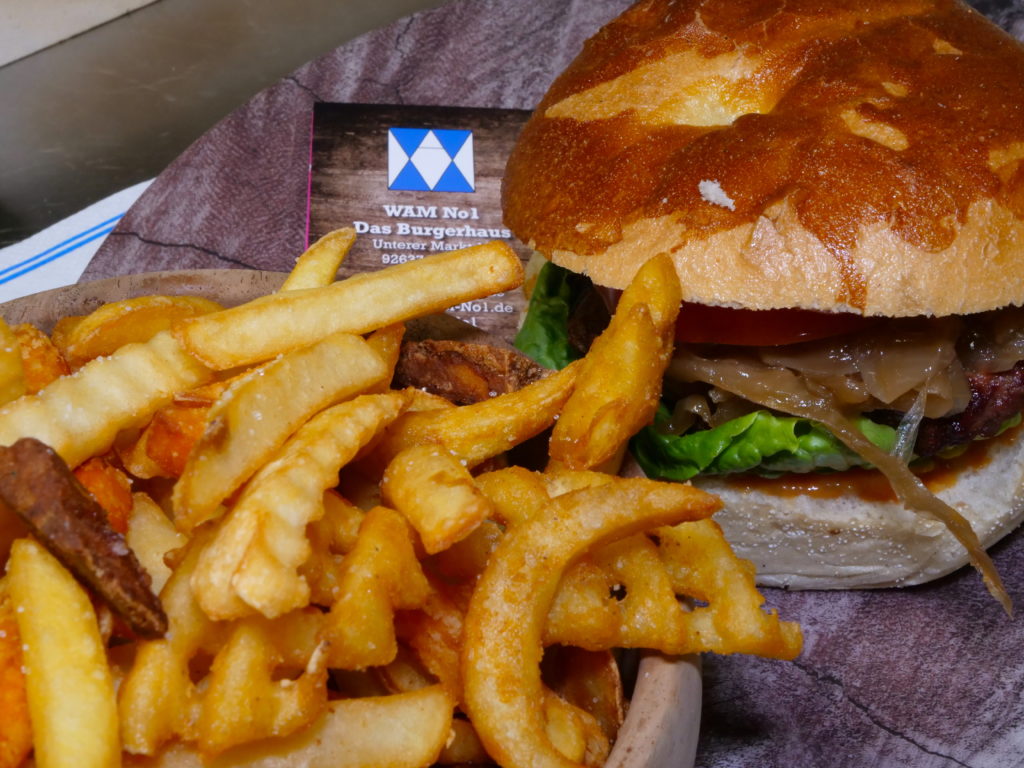 Wam no 1 Bonanza burger and mixed fries