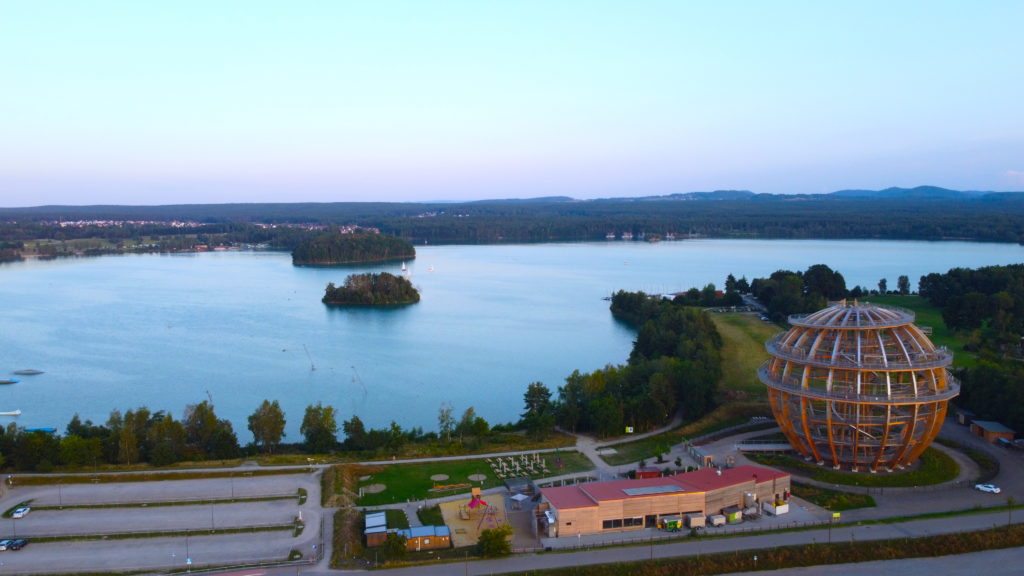 Aerial view of Steinberger See and the Erlebnisholzkugel