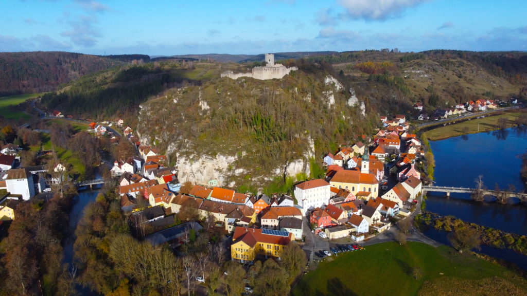 Aerial view of Burgruine Kallmünz